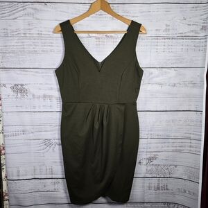 Oxiuly Fashion Fitted dress Super flattering fit with V neckline Size L Green